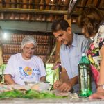 O instrutor Aloysio Menezes, presidente da Central de Formadores e Zeladores de São João da Baliza (RR), conduziu a Capacitação de Plantadores e Zeladores.
