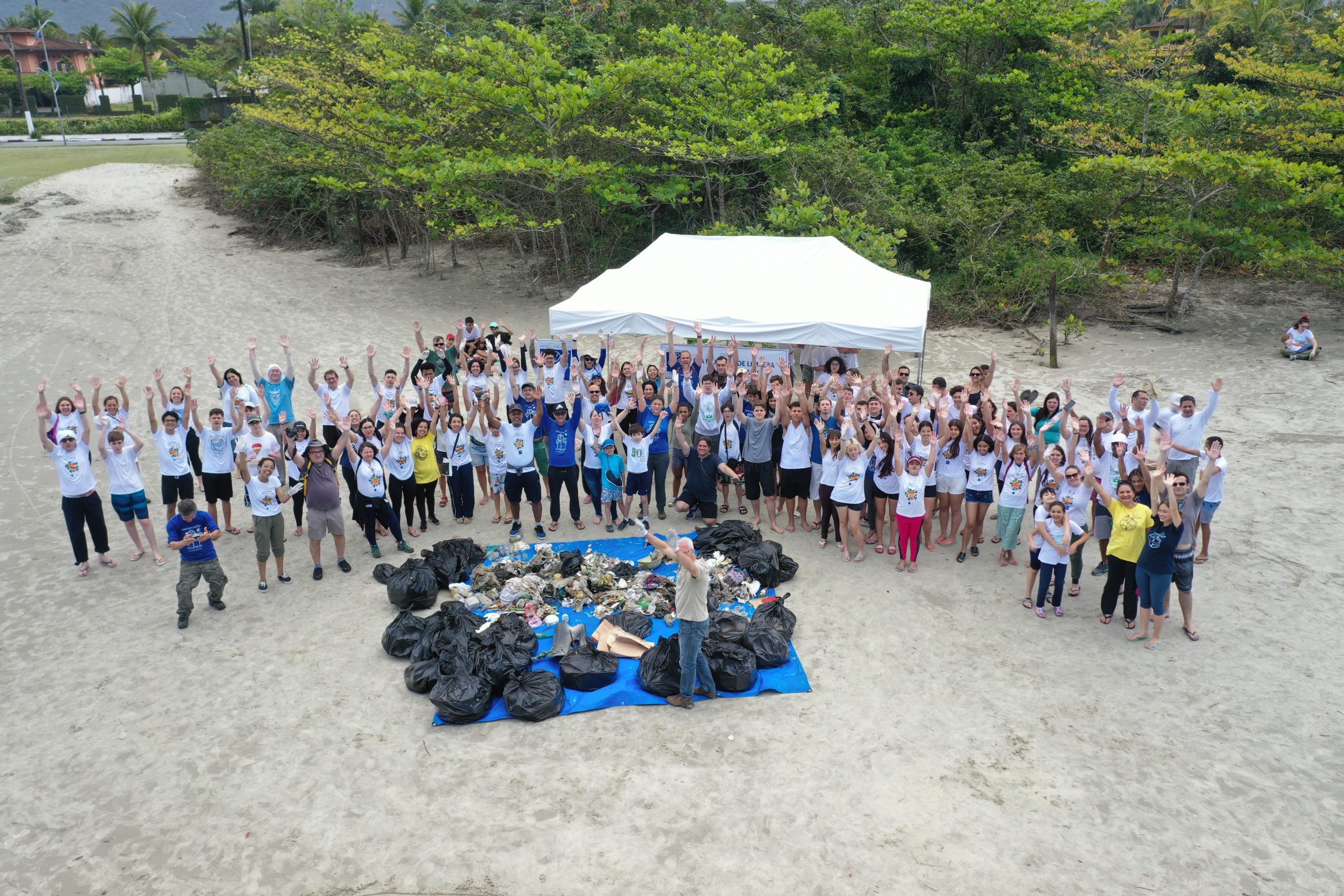Featured image for “Em São Sebastião, voluntários da Novo Encanto recolhem 900 quilos de resíduos no Dia Mundial de Limpeza de Rios e Praias”